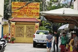 Người đàn ông dùng bom xăng tấn công 2 người trong con hẻm ở TP.HCM: Hé lộ diễn biến camera ghi lại