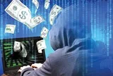 Vụ tỷ phú bị tống tiền nửa gia sản sau "tình một đêm": FBI tìm thấy bằng chứng nhạy cảm trong... hộp băng vệ sinh