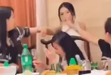 Màn trả thù tàn khốc của chính thất: Ép tiểu tam đến tiệc thượng lưu rồi "lột mặt nạ" trước trăm người