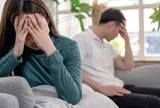 Bước vào phòng ngủ của chồng cũ sau 2 năm ly hôn, tôi chết lặng khi thấy một điều không ngờ