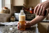Đừng vội đổ bia thừa, nhiều gia đình dùng để đuổi loại côn trùng này