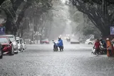 Bắc Bộ mưa trắng trời 3 ngày liên tiếp, đề phòng lũ quét, ngập úng