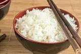 Cơm không hề ôi thiu vẫn có thể gây ngộ độc vì sai lầm quen thuộc này