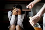 Không chấp nhận chia tay, gã đàn ông bóp cổ bạn gái cũ rồi lao ô tô vào cửa hàng tiện lợi phóng hỏa đốt 3 căn nhà