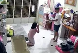 Bé gái 11 tuổi ở Đồng Nai bị người tình của mẹ bạo hành dã man dù đã quỳ lạy van xin