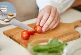 Thớt gỗ dùng lâu ngày dễ bám bẩn: Tham khảo ngay mẹo làm sạch cực đơn giản
