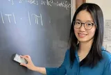 Cô gái Trung Quốc từng không vào nổi ngành Toán, nay khiến cả thế giới phải nhắc tên