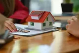 Đang tranh chấp 11 tỷ, em trai "ngã ngửa" khi chị gái phanh phui bí mật động trời giấu kín 50 năm