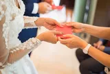 Hiệu trưởng bịa chuyện con trai kết hôn để trục lợi tiền mừng trước khi nghỉ hưu