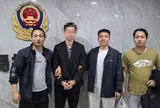 Mang 6,6 tỷ đi gửi tiết kiệm, cụ ông 82 tuổi điếng người nghe nhân viên ngân hàng phán một câu xanh rờn