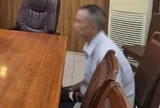 Vụ bé gái 6 tuổi bị xâm hại: Khi "người quen" hóa yêu râu xanh và những khuyến cáo từ cơ quan công an