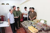 Thuê chung cư cao cấp làm "đại bản doanh" livestream trúng thưởng lừa đảo, đối tượng cầm đầu Hoàng Văn Duẩn và Hoàng Văn Duy bị bắt