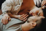 “Giờ vàng” cho chuyện chăn gối theo tuổi tác: Hé lộ khung giờ dễ thăng hoa nhất