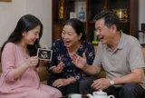 Con dâu cưới 3 năm vẫn ngủ điều hòa đến 10h trưa, mẹ chồng còng lưng cơm bưng nước rót: Biết lý do ai cũng lặng người