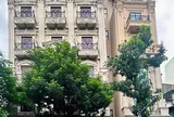 Vì sao vợ chồng Đỗ Mỹ Linh ra ở riêng nhưng vẫn xây nhà sát vách bố mẹ chồng?