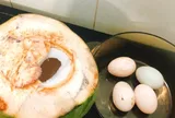 Luộc trứng vịt lộn, cho thêm thứ này để trứng thơm ngọt, giảm mùi tanh