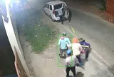 Đột kích cây ATM giữa đêm: Kẻ gian dùng ô tô kéo lê "két sắt" tẩu thoát