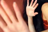 Cô gái thuê trọ bị hàng xóm giả danh quản lý xâm hại: Camera hành lang vạch trần kẻ phạm tội