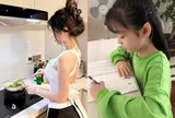 Mẹ Hà Nội tuyển gia sư hè cho 2 con tiểu học, lương 10 triệu/tháng yêu cầu trưa nấu cơm, chiều vệ sinh phòng