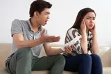 Ngày nhận nhà bố mẹ đẻ cho, tôi chết lặng khi chồng kéo cả gia đình anh đến ở và tuyên bố một câu gây sốc