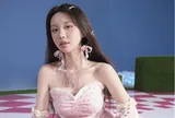 Bí quyết giảm 8kg giúp Han Sara "F5" vóc dáng: Nhan sắc trẻ hơn, mặc đồ đẹp hơn