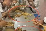 Bức ảnh học sinh cấp 2 ăn trưa ở căn tin trường khiến phụ huynh sửng sốt: Nhìn kỹ mới thấy điều bất thường