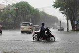 Hà Nội khẩn trương ứng phó mưa lớn, nguy cơ lũ trên các sông Bắc Bộ