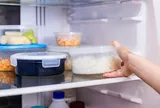 4 loại thực phẩm không nên để trong tủ lạnh quá 48 giờ, hâm nóng lại vẫn tiềm ẩn nguy cơ ngộ độc