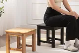 Ngồi ghế đẩu thấp quá lâu, cột sống và khớp có thể chịu tổn thương nghiêm trọng