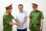 Bắt ông Hoàng Trọng Lợi - Cựu phó chủ tịch TP Phúc Yên (cũ) vì liên quan "xã hội đen"