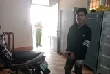Nam thanh niên sinh năm 2006 mang xe máy vừa ăn trộm đến công an đầu thú