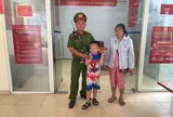 Công an phường Bạch Mai phát hiện, giúp đỡ cháu bé đi lạc về với gia đình trong dịp nghỉ lễ 30/4 – 1/5