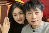 Sau 3 tháng ròng hôn mê vì một mũi tiêm, cô gái bất ngờ tỉnh lại ngay trước ngày cưới khiến vị hôn phu bật khóc vì xúc động
