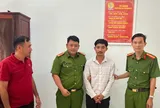 Bắt tạm giam "nghịch tử" dùng điếu cày đánh vào đầu cha ruột