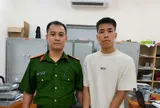 Từ một tin nhắn gửi đến fanpage, công an phát hiện hơn 8kg pháo nổ gửi qua ứng dụng giao hàng