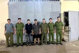 Mang dao rựa, mã tấu đi giải quyết mâu thuẫn tình cảm, Lâm Văn Quốc (SN 2005) và Nguyễn Văn Phúc (SN 2004) bị bắt