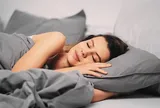 Đêm nào cũng trằn trọc mãi không ngủ được: Chuyên gia chỉ ra 5 việc rất nhiều người bỏ qua nhưng lại giúp cải thiện giấc ngủ đáng kể
