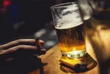 Chợt thấy uống bia "không còn ngon nữa", người đàn ông quyết định đi khám và nhận kết quả không ngờ