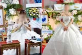 Cô gái mặc váy cưới trắng, chắp tay ngồi trước di ảnh người yêu: Câu chuyện phía sau “hôn lễ” đặc biệt khiến nhiều người xót xa