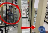 Chụp ảnh cháu trai trong siêu thị, bà ngoại xem lại rồi “nổi da gà” vì chi tiết trong gương thật khó lý giải