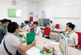 Hé lộ mức lương "khủng" của nhân viên ngân hàng nửa đầu 2026: Nhiều nơi thu nhập bình quân tăng thêm hàng chục triệu đồng mỗi tháng, cao nhất gần 60 triệu đồng