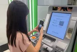 Ra ngân hàng rút 1,5 tỷ đồng, cặp vợ chồng bị công an tìm đến tận nhà và sự thật phía sau khiến nhiều người giật mình