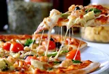 Đặt 300 chiếc pizza rồi... ép một gia đình phải nhận, nam thanh niên đối mặt nguy cơ ngồi tù 8 năm