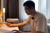 Bạn học cũ đã trở thành giáo sư, người đàn ông U40 mới "thi lại đại học" để thực hiện ước mơ còn dang dở