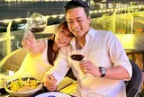 Nam thần phim giờ vàng VTV sống trong biệt thự 5 tầng, 3 mặt tiền giữa Hà Nội, vừa kỷ niệm 25 năm bên vợ