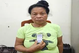 Quàng Thị Phủ 62 tuổi bị bắt quả tang lúc 20h