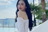 Nhan sắc mỹ nhân xứ Huế từng ở nhà thuê, làm nhân viên bất động sản, nay là Á hậu nổi tiếng, vóc dáng gợi cảm hút mắt