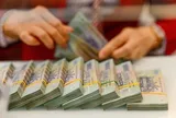 Lương công chức viên chức chính thức vượt mức 20.000.000 đồng/tháng trong năm 2026 (chưa bao gồm phụ cấp, trợ cấp...) trong trường hợp nào?