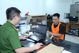 Triệt phá đường dây phát lậu bóng đá "Bún Chả TV", hé lộ mức lương "khủng" lên tới 70 triệu đồng/tháng của bình luận vi