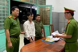 Từ "bí mật động trời" trong túi quần, Nguyễn Văn Hậu sa lưới
